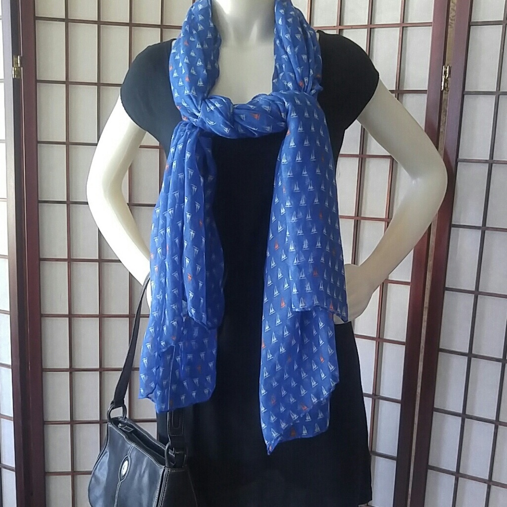 Scarf - Picture 4 of 7